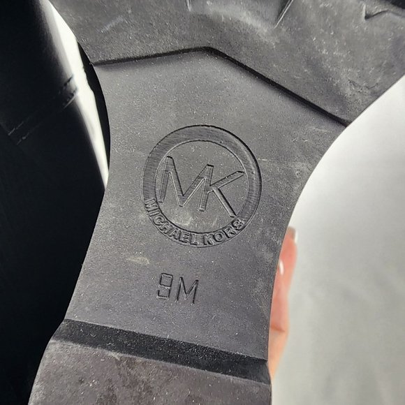 Michael Kors Black Leather Heeled Ankle Boots Size 9 - Picture 7 of 9